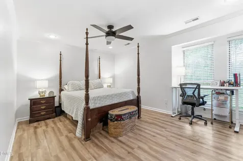 1006 Kingswood Drive Chapel Hill NC 27517