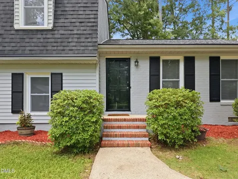 1111 Knollwood Drive Apex NC 27502