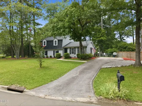 1111 Knollwood Drive Apex NC 27502
