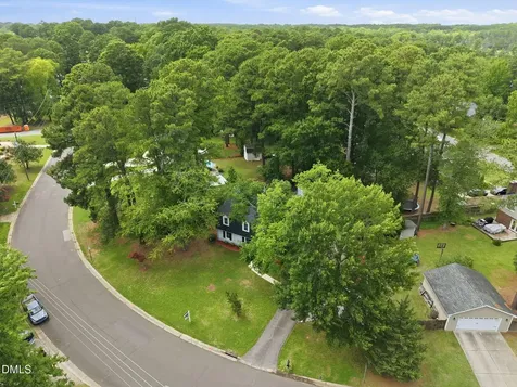 1111 Knollwood Drive Apex NC 27502