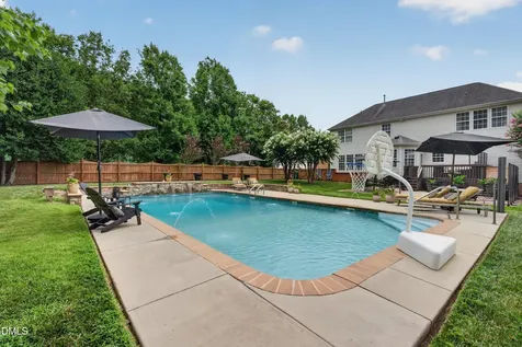 206 Fern Ridge Drive Cary NC 27518