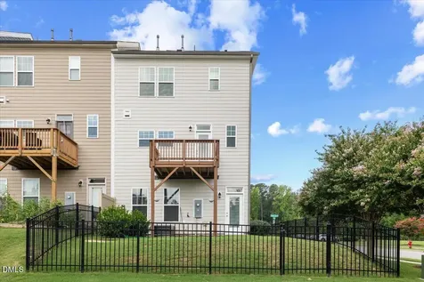 801 Grafton Peak Lane Apex NC 27523