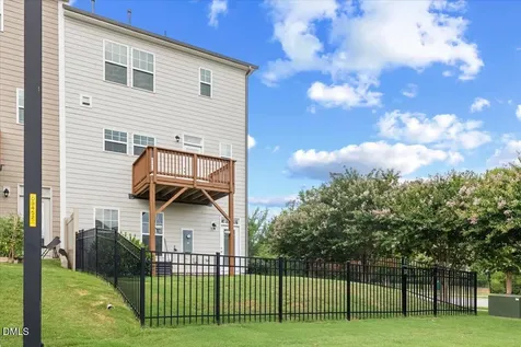 801 Grafton Peak Lane Apex NC 27523