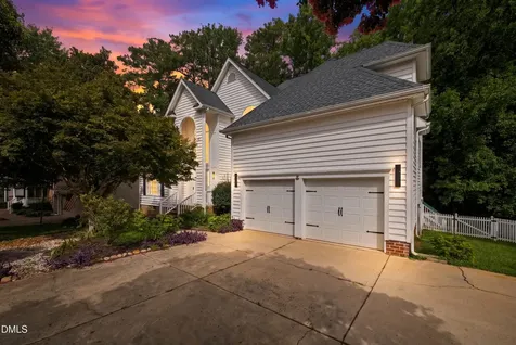 406 Cricketfield Lane Cary NC 27518