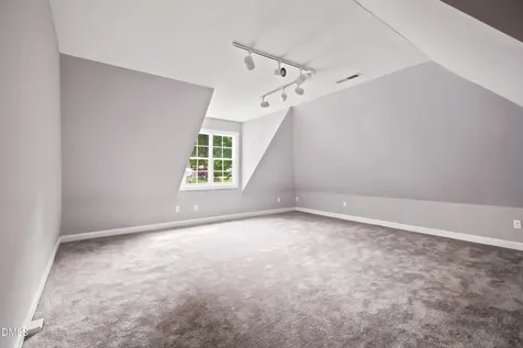 406 Cricketfield Lane Cary NC 27518