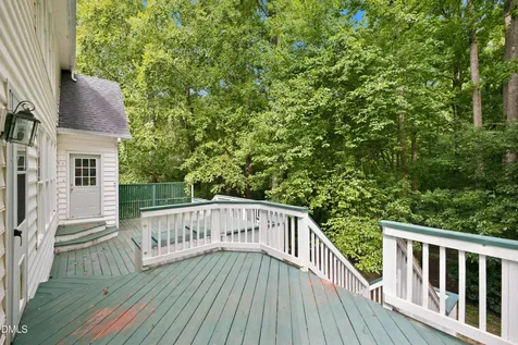 406 Cricketfield Lane Cary NC 27518