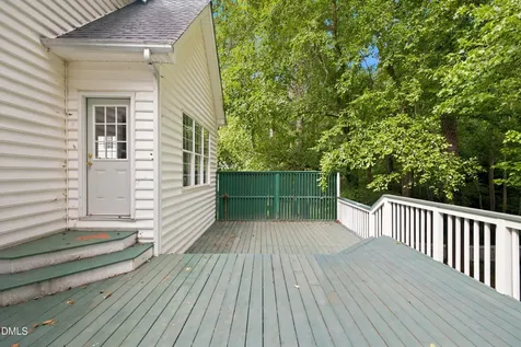 406 Cricketfield Lane Cary NC 27518