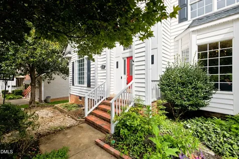 406 Cricketfield Lane Cary NC 27518