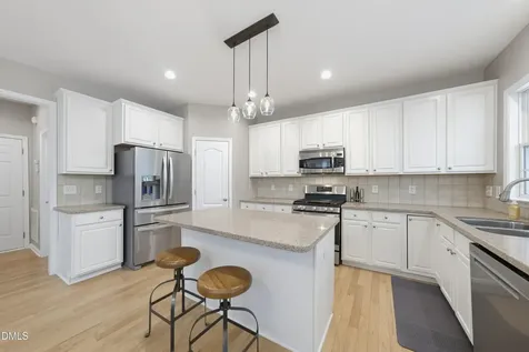 536 Siltstone Place Cary NC 27519