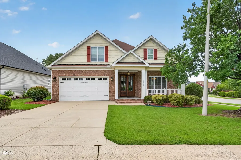 1206 Crystal Water Drive Fuquay Varina NC 27526