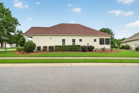 1206 Crystal Water Drive Fuquay Varina NC 27526