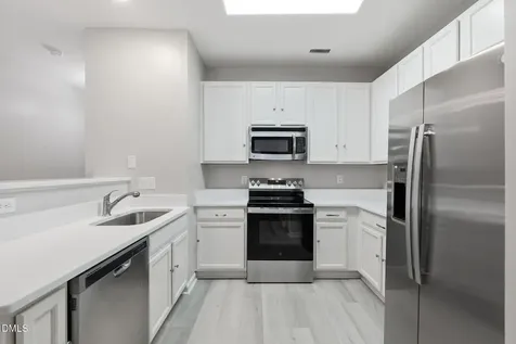 8251 Martello Lane Raleigh NC 27613