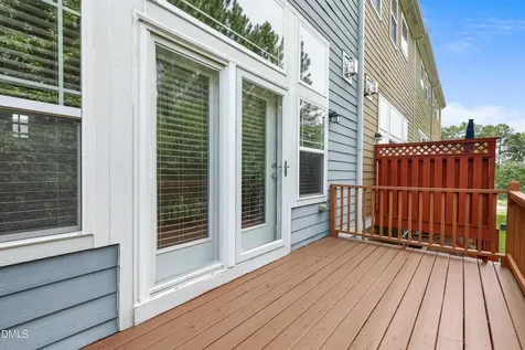 892 Queen City Crescent Apex NC 27523