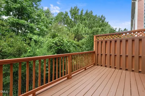 892 Queen City Crescent Apex NC 27523