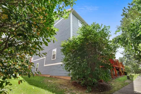 892 Queen City Crescent Apex NC 27523
