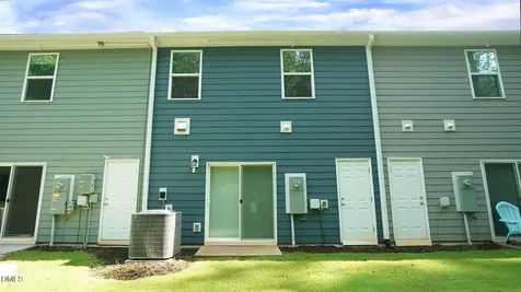 3070 Spline Circle Raleigh NC 27610