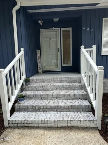 205 SW Maynard Road Cary NC 27511