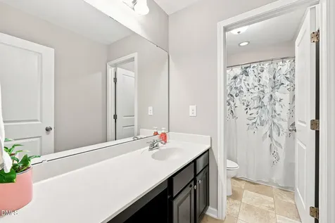 1922 Hinswood Circle Fuquay Varina NC 27526