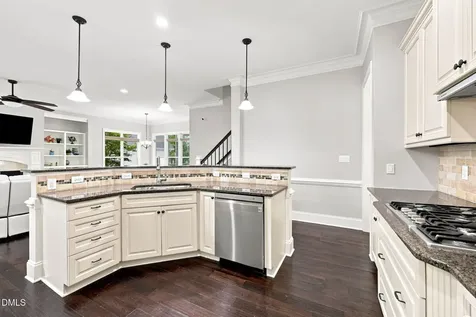 1908 Green Oaks Parkway Holly Springs NC 27540