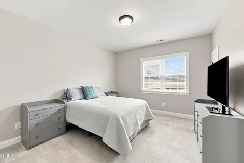 1908 Green Oaks Parkway Holly Springs NC 27540
