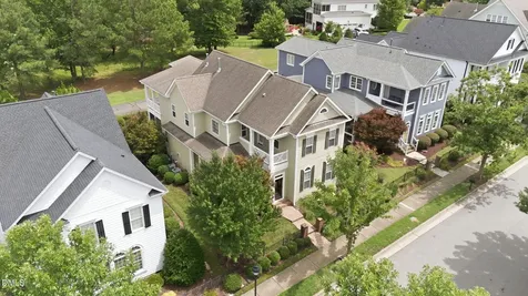 1908 Green Oaks Parkway Holly Springs NC 27540