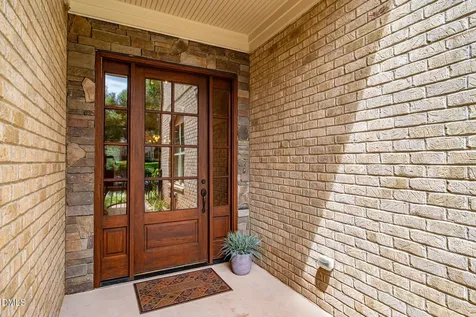 152 Arabella Court Cary NC 27518
