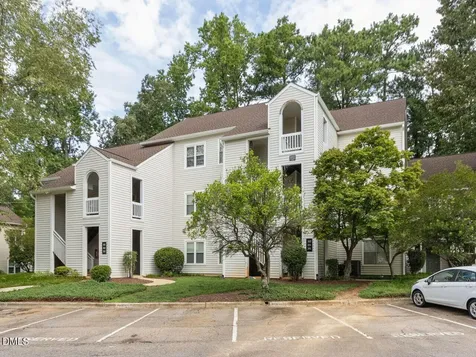 6010 Winterpointe Lane Raleigh NC 27606