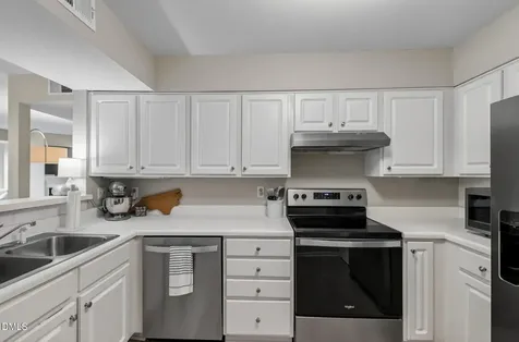 1011 Wirewood Drive Raleigh NC 27605