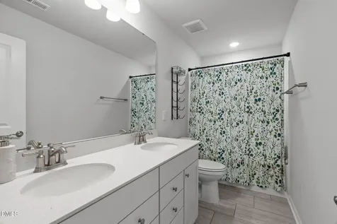 200 Bridle Brook Way Fuquay Varina NC 27526