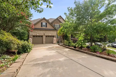 1033 Kennicott Avenue Cary NC 27513