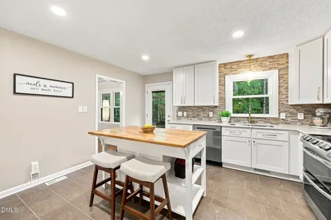1206 Wishaw Court Cary NC 27511