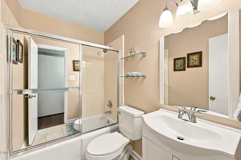 1206 Wishaw Court Cary NC 27511