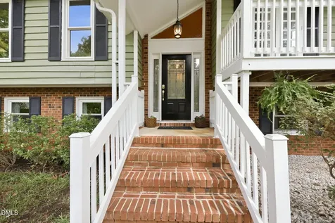 1206 Wishaw Court Cary NC 27511