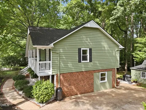 1206 Wishaw Court Cary NC 27511