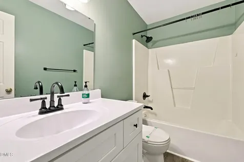 108 Bristol Court Youngsville NC 27596