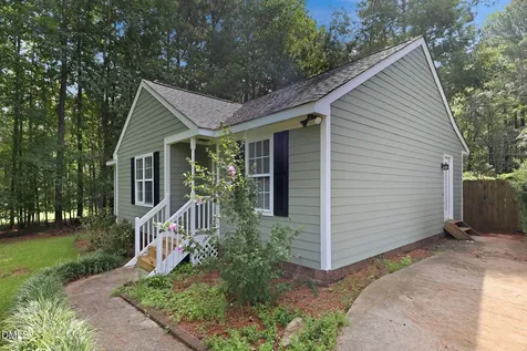 108 Bristol Court Youngsville NC 27596