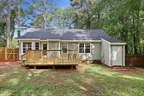 108 Bristol Court Youngsville NC 27596
