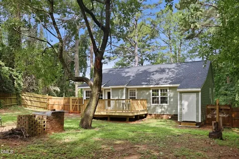 108 Bristol Court Youngsville NC 27596