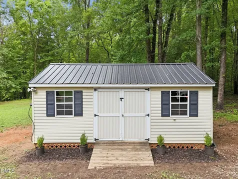 1507 Rainbow Circle Oxford NC 27565