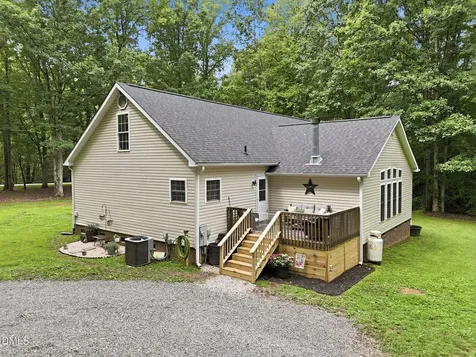 1507 Rainbow Circle Oxford NC 27565