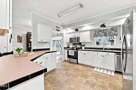 1507 Rainbow Circle Oxford NC 27565