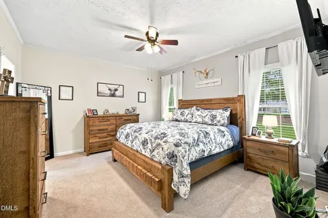 1507 Rainbow Circle Oxford NC 27565