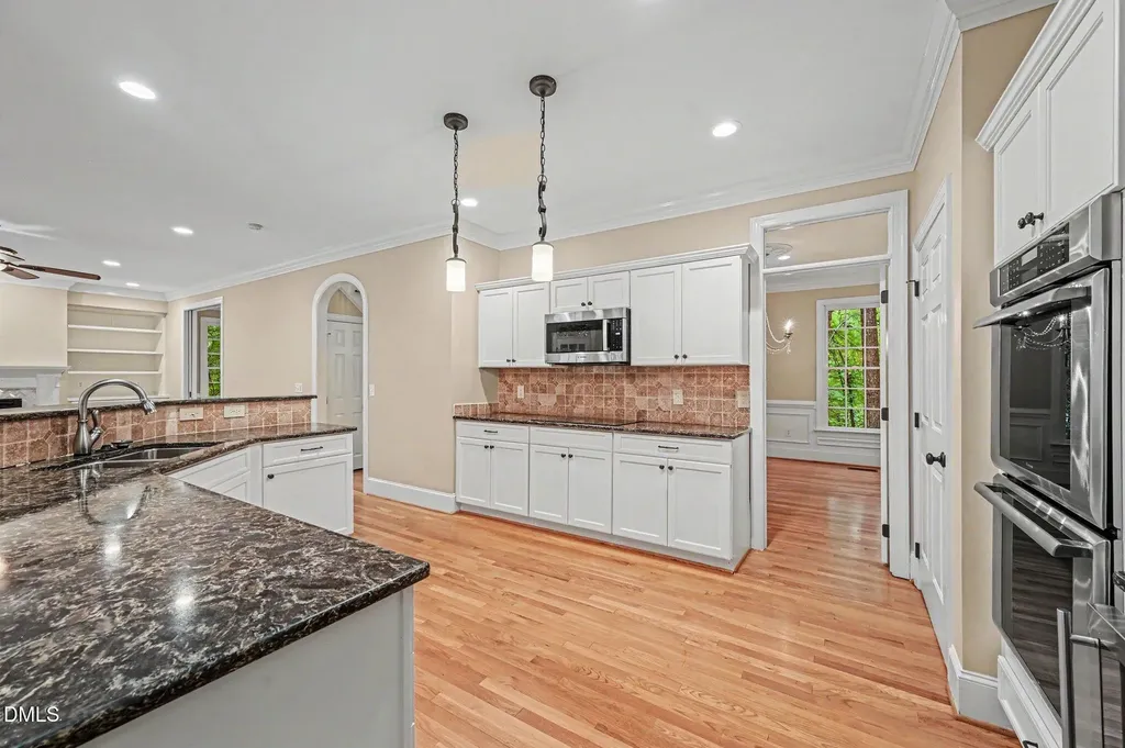 101 Collinson Drive Chapel Hill NC 27514