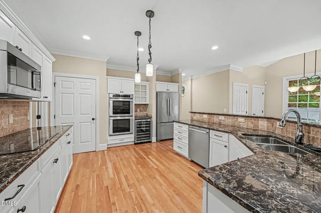 101 Collinson Drive Chapel Hill NC 27514