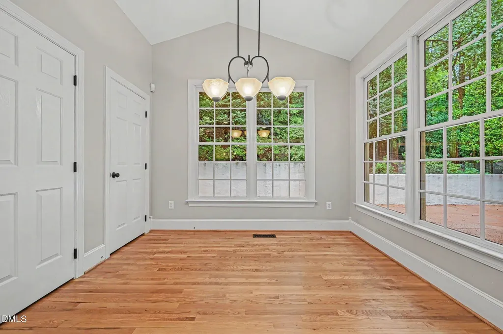 101 Collinson Drive Chapel Hill NC 27514