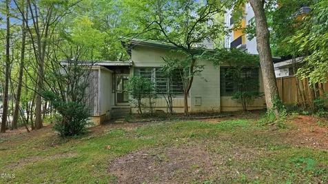2205 Garden Place Raleigh NC 27607
