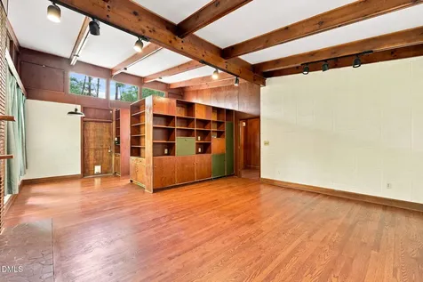 2205 Garden Place Raleigh NC 27607