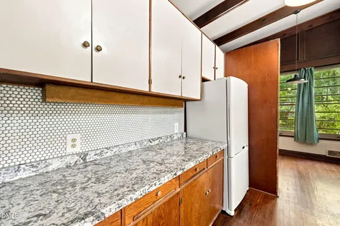 2205 Garden Place Raleigh NC 27607