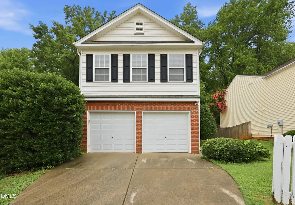 109 Lacombe Court Holly Springs NC 27540