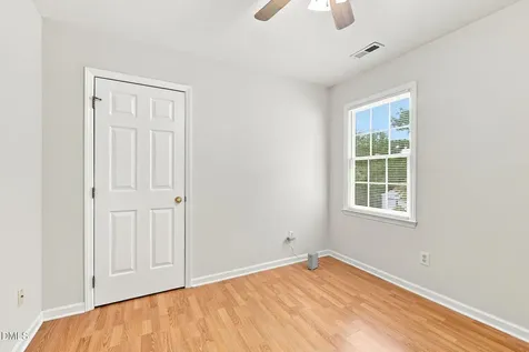 811 Teulon Way Apex NC 27502